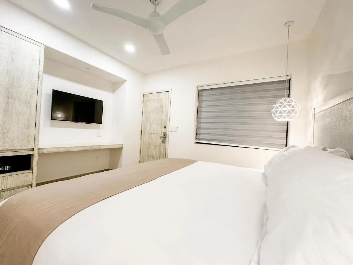 Apartment Ata30 -2 Bed Suite Gym Parking Wifi Beach Club Playa del Carmen