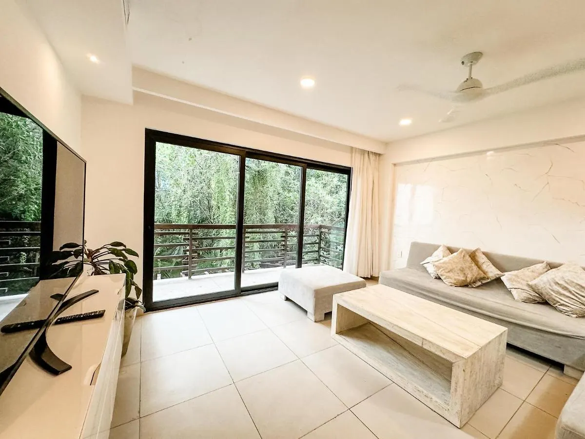 Ata30 -2 Bed Suite Gym Parking Wifi Beach Club Playa del Carmen Mexico