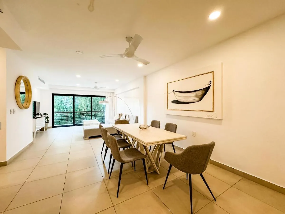 Ata30 -2 Bed Suite Gym Parking Wifi Beach Club Playa del Carmen Apartment