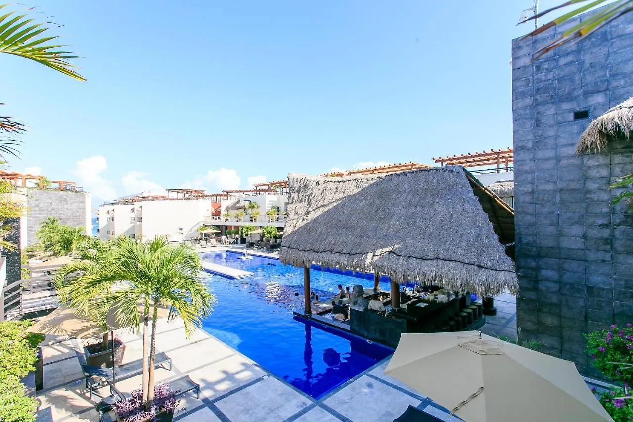 Ata30 -2 Bed Suite Gym Parking Wifi Beach Club Playa del Carmen Mexico