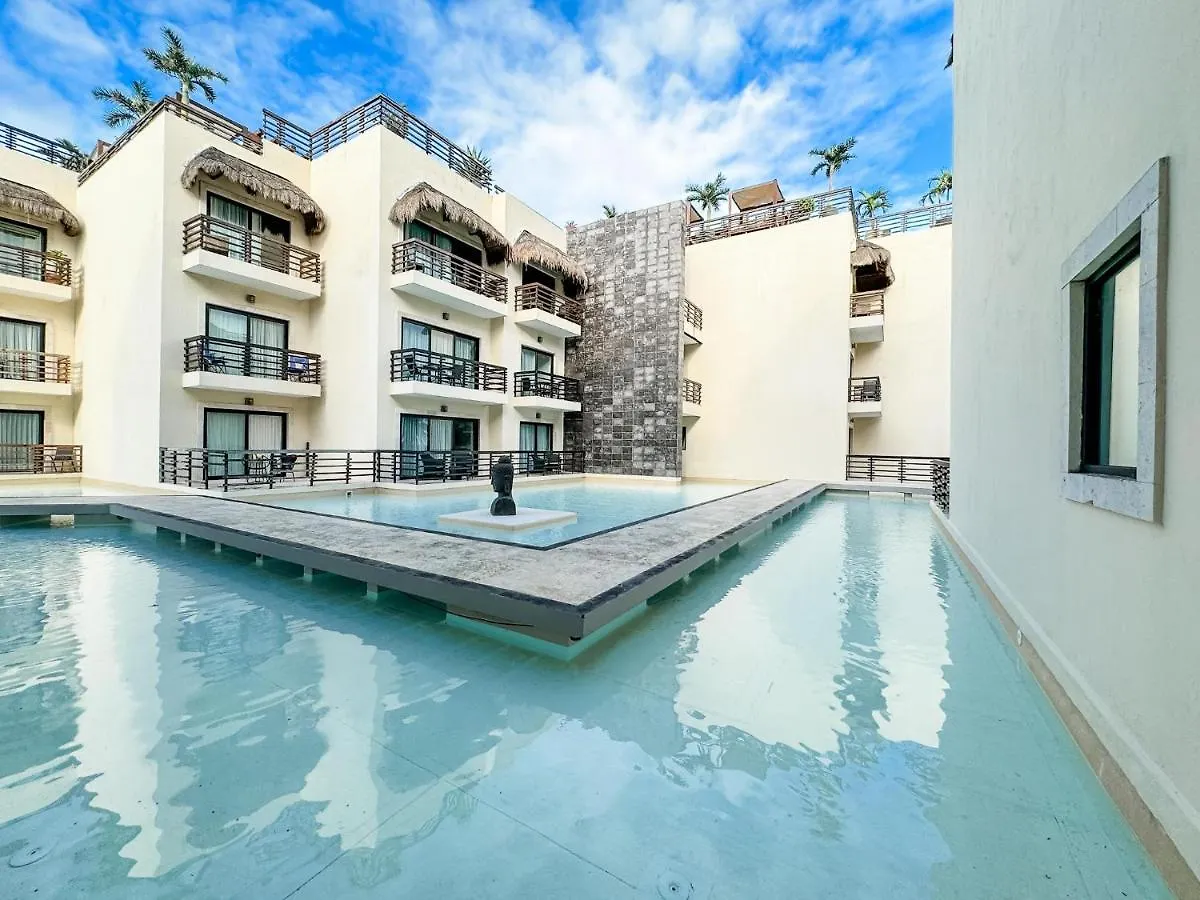 Ata30 -2 Bed Suite Gym Parking Wifi Beach Club Playa del Carmen