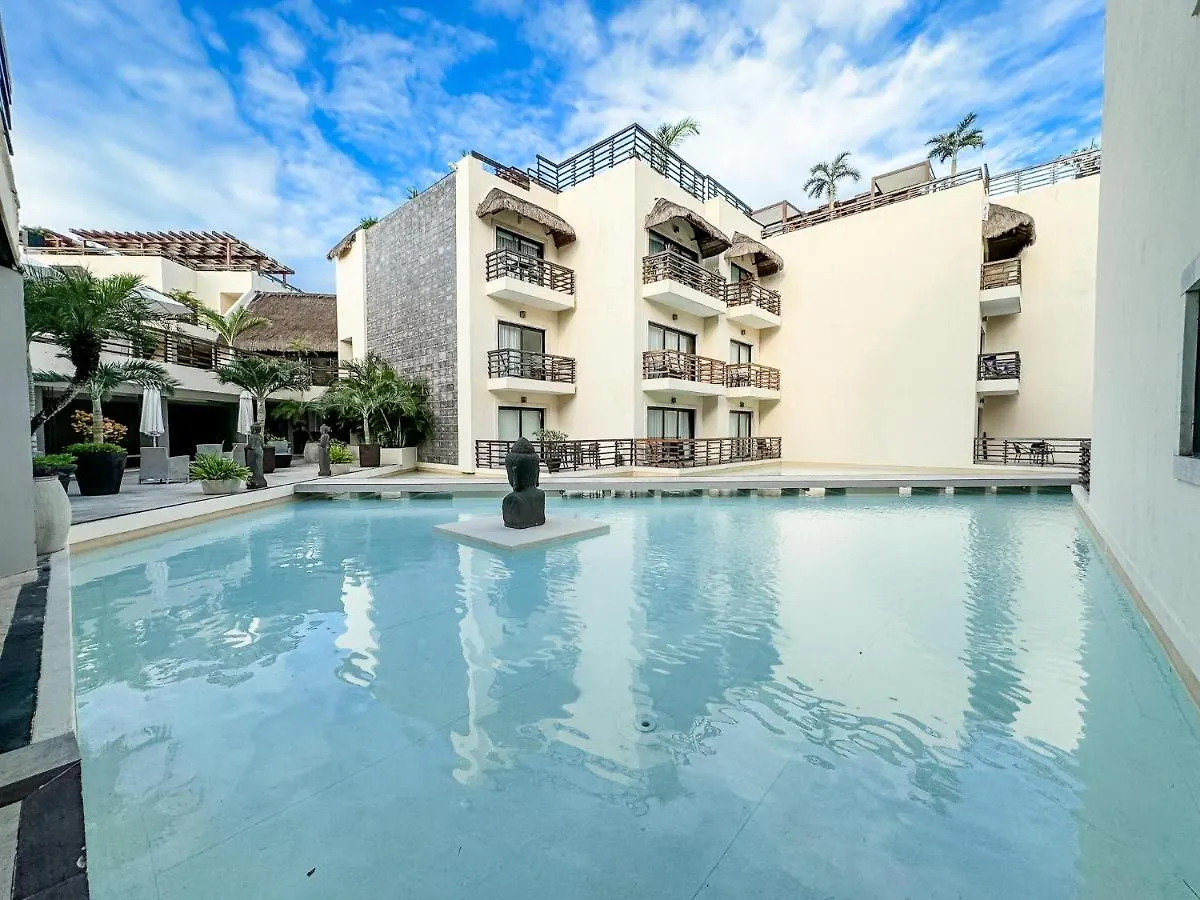 Ata30 -2 Bed Suite Gym Parking Wifi Beach Club Playa del Carmen Apartment